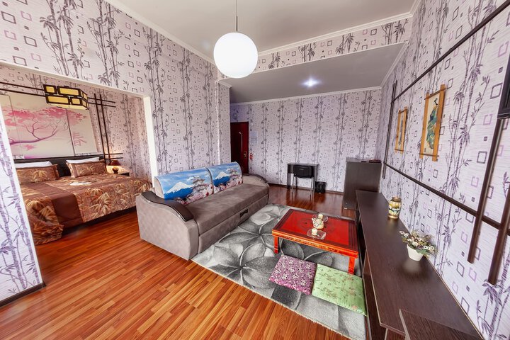 Room 12 of 40