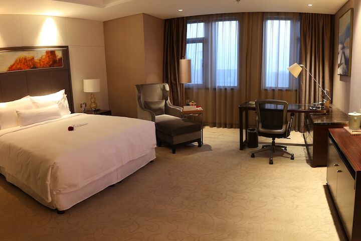 Room 4 of 21