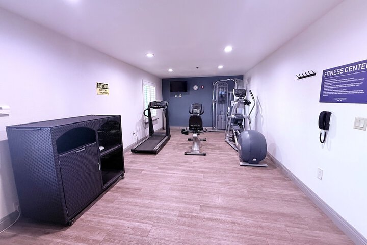 Hotel Gym Photos