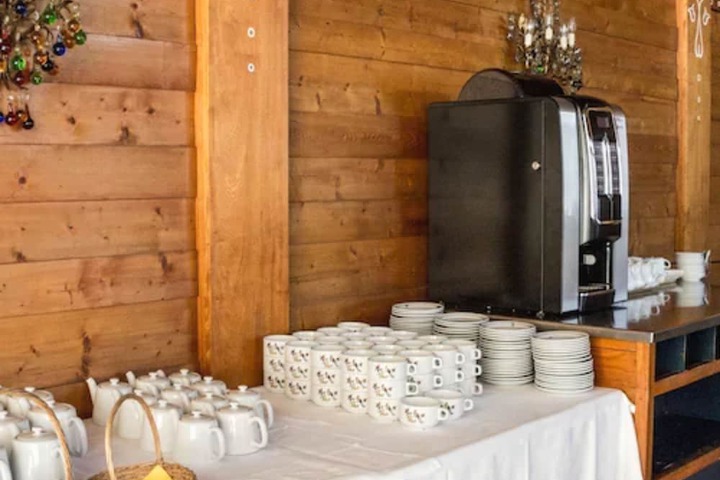 Breakfast/Coffee Service 36 of 46