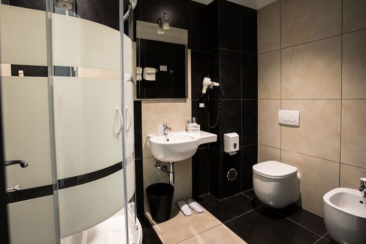 Clean Restrooms