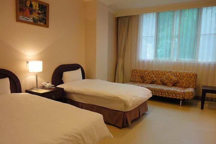 Room 22 of 67