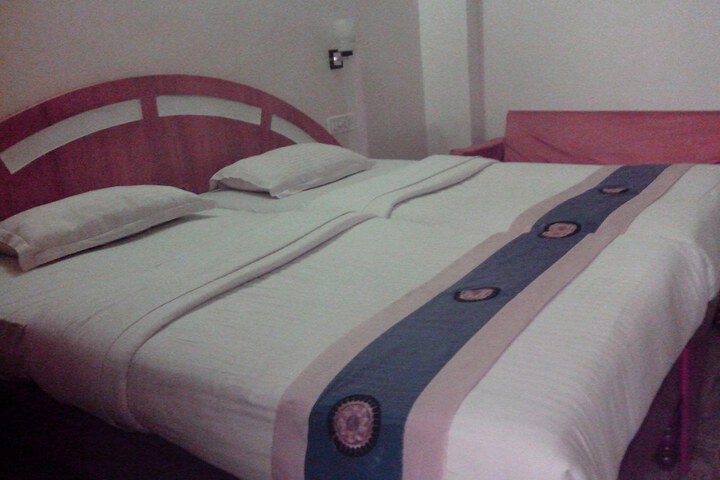 Room 10 of 71