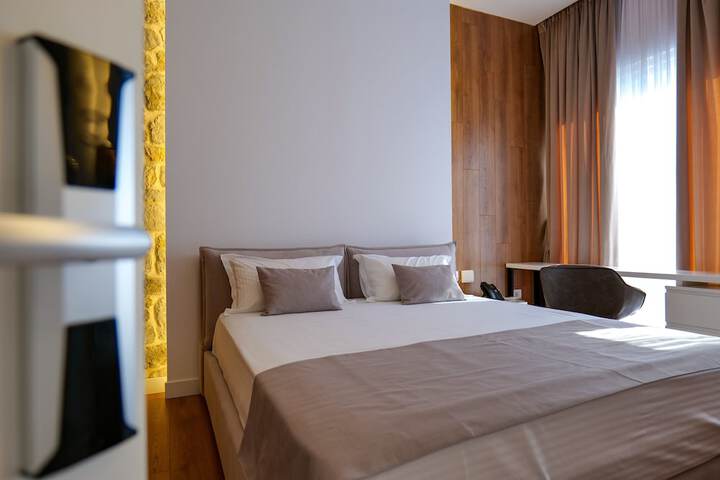 Room 21 of 88