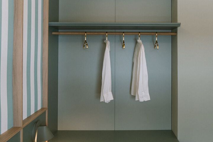 Room 22 of 39