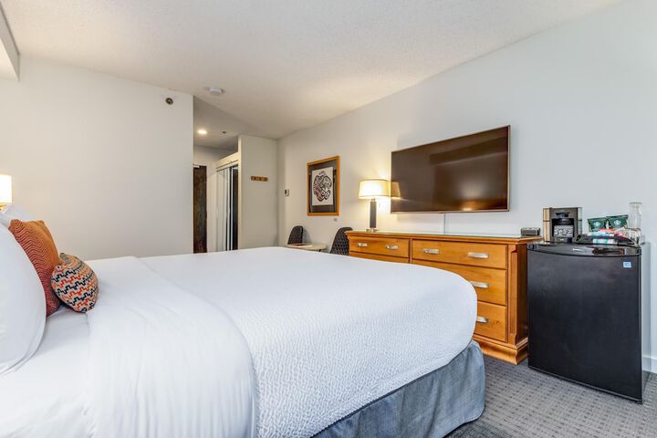 Room 18 of 42