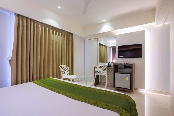 Room 14 of 29