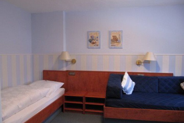 WALDMUEHLE HOTELBETRIEBSGESELLSCHAFT MBH