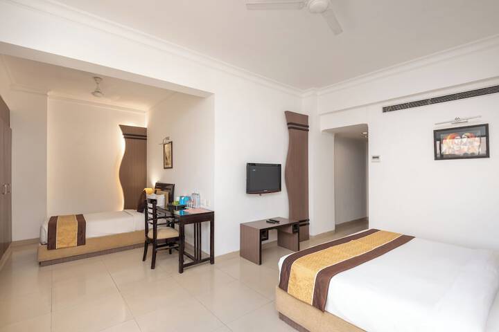 Room 18 of 40