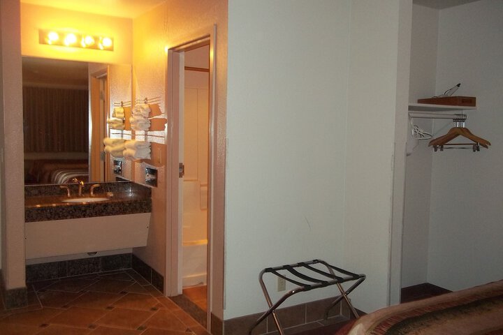 Clean Restrooms