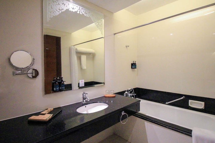 Room 12 of 56