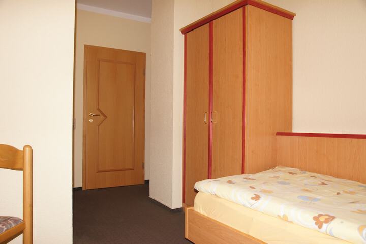 Room 7 of 52