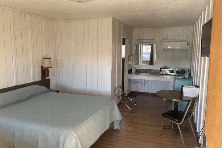 Room 10 of 44