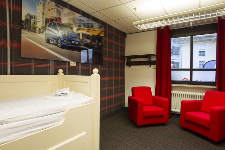 Room 2 of 14