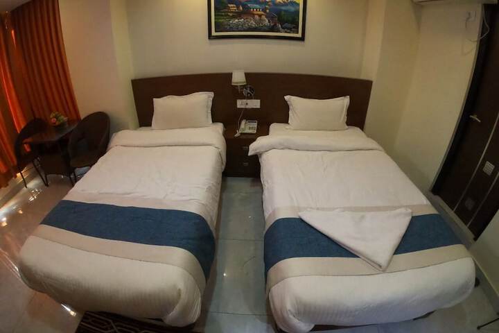 Room 20 of 119