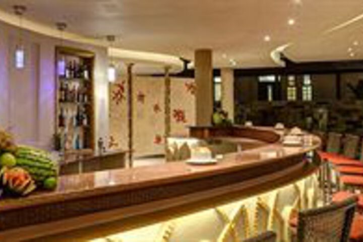 Hotel Bar
