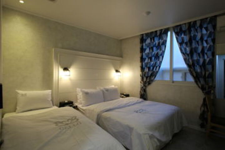 Standard Suite
