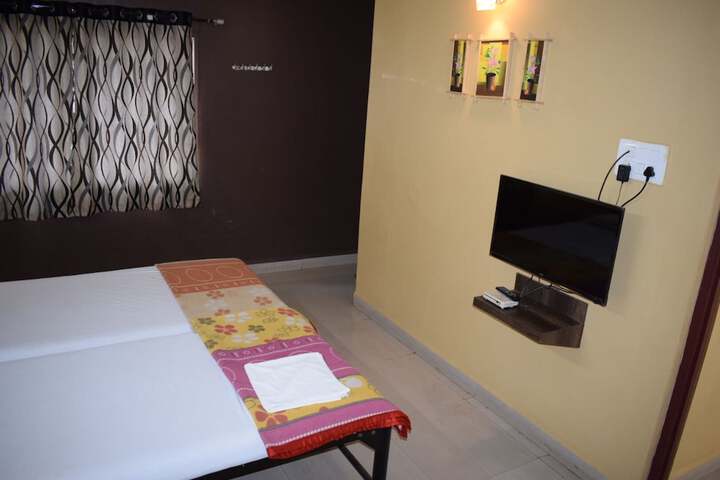 Room 26 of 58