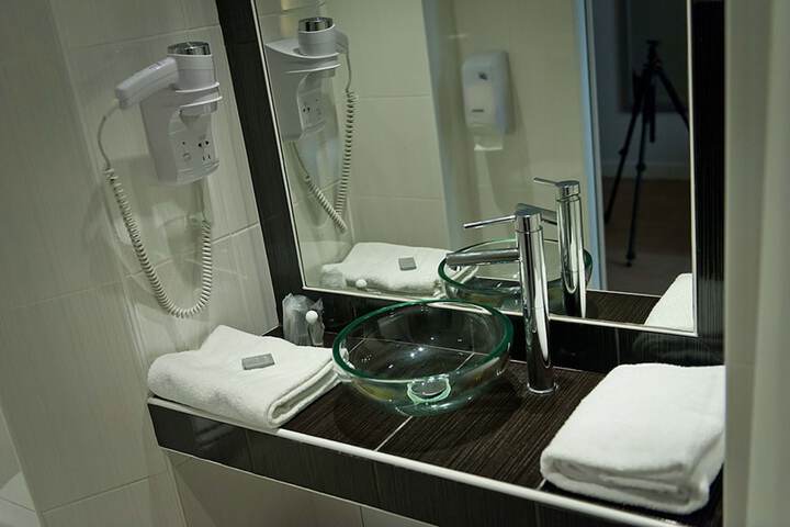 Clean Restrooms