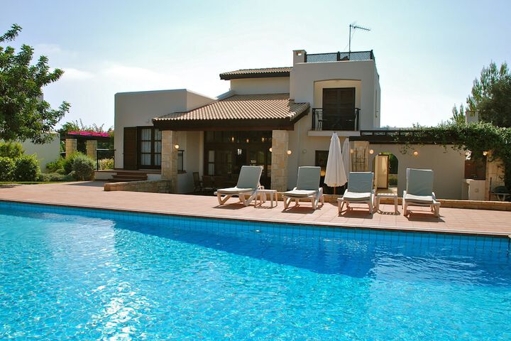 Pool 22 of 29