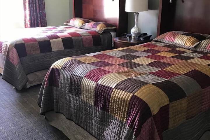 Room 11 of 19