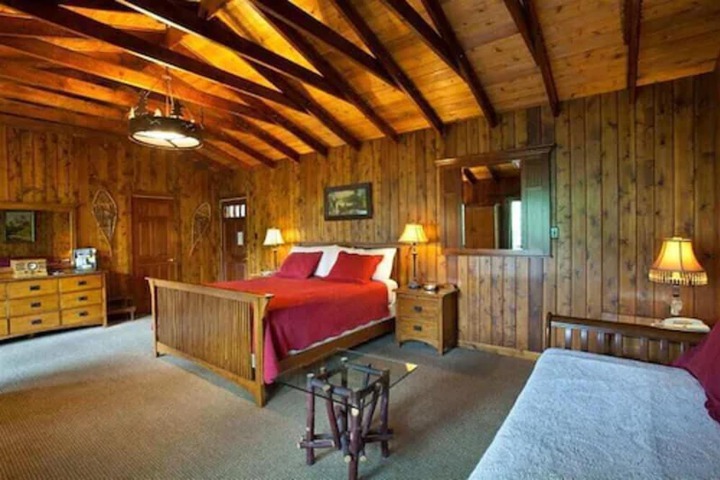 1 King Bed Mountain View (12 of 28)