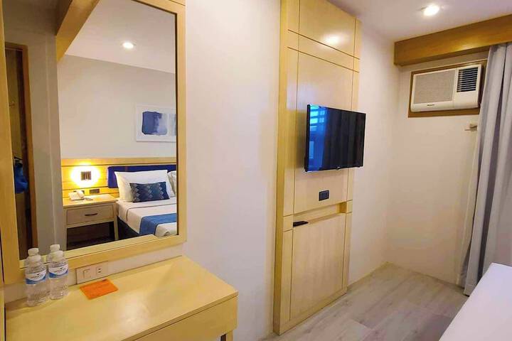 Room 10 of 59