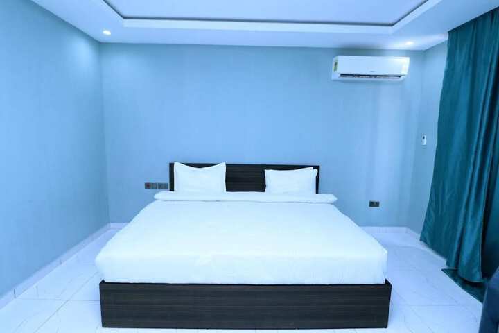 Room 20 of 44