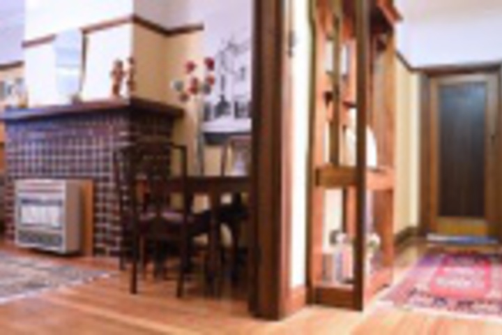 Room 304 of 360