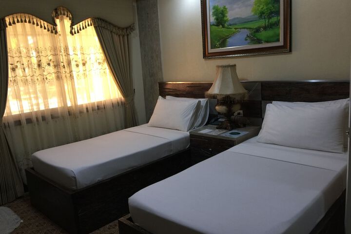 Room 10 of 54
