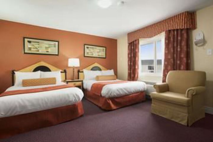Room 10 of 25