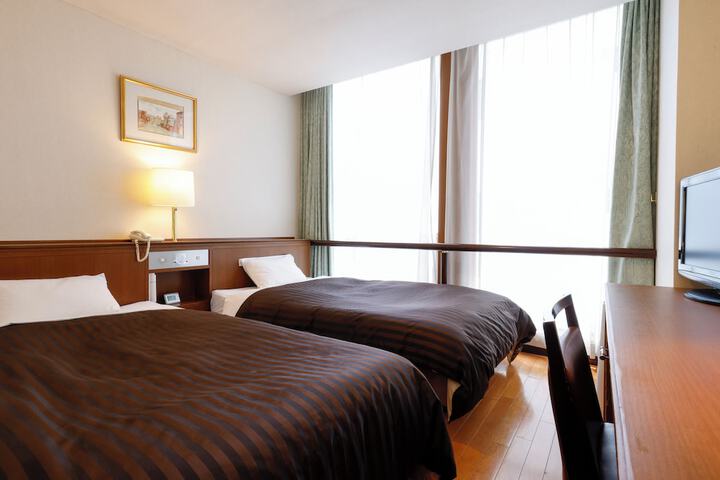 Room 14 of 53