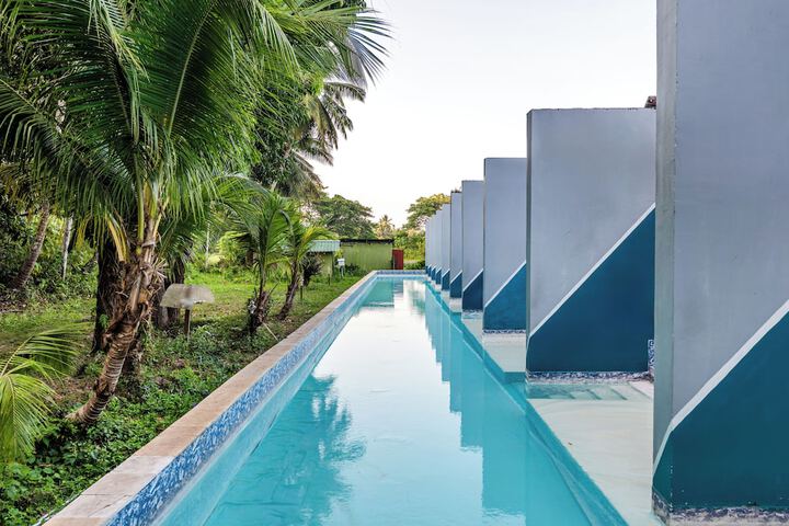 Pool 66 of 132