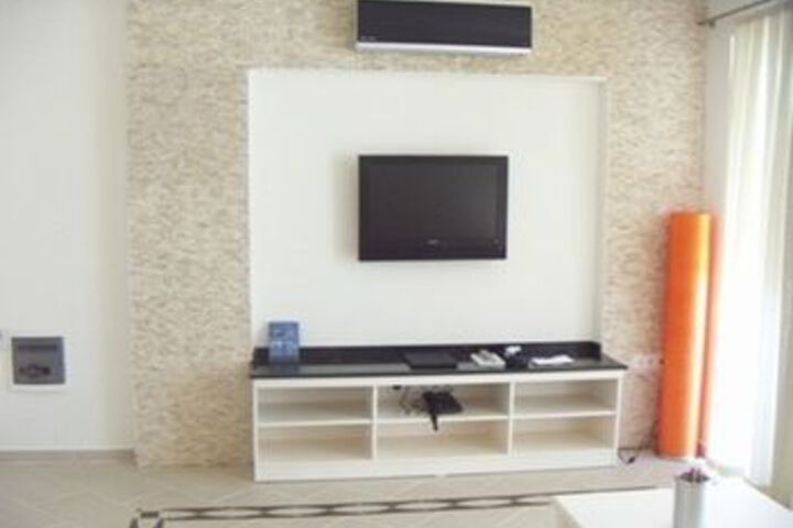 Room 11 of 26