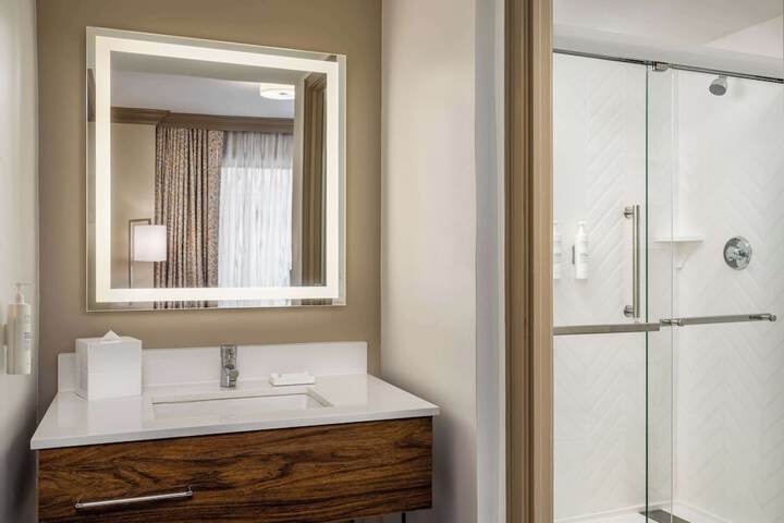 Bathroom shower