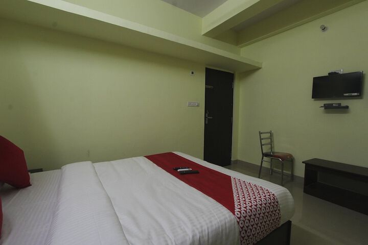 Room 14 of 24