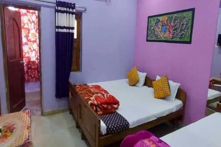 Hill Queen Hotel & Resturent Baghmundi