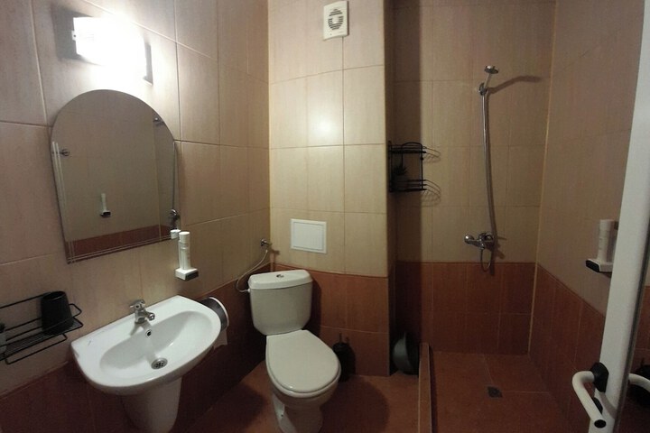 Room 29 of 52