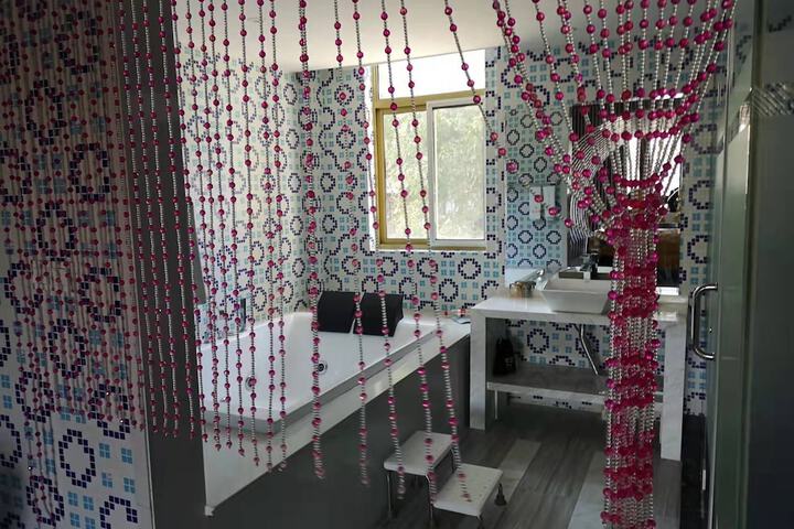 Room 40 of 59