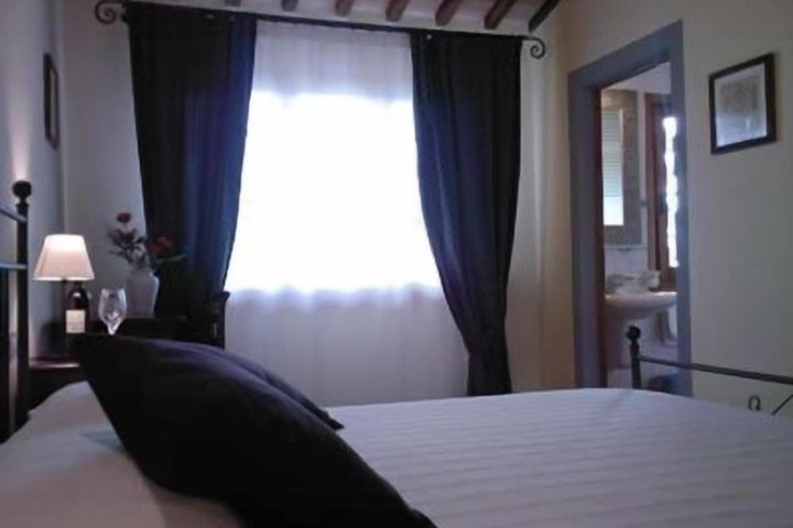 Room 17 of 72