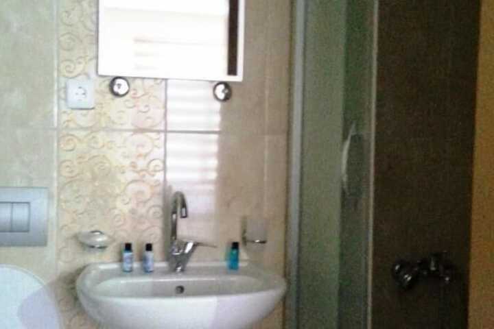 Room 18 of 21