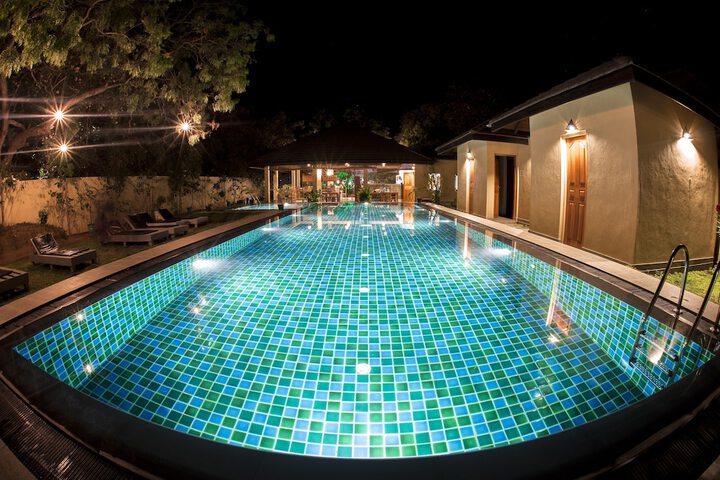 Pool 14 of 47