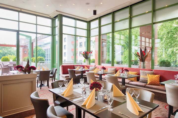 Dining Photos