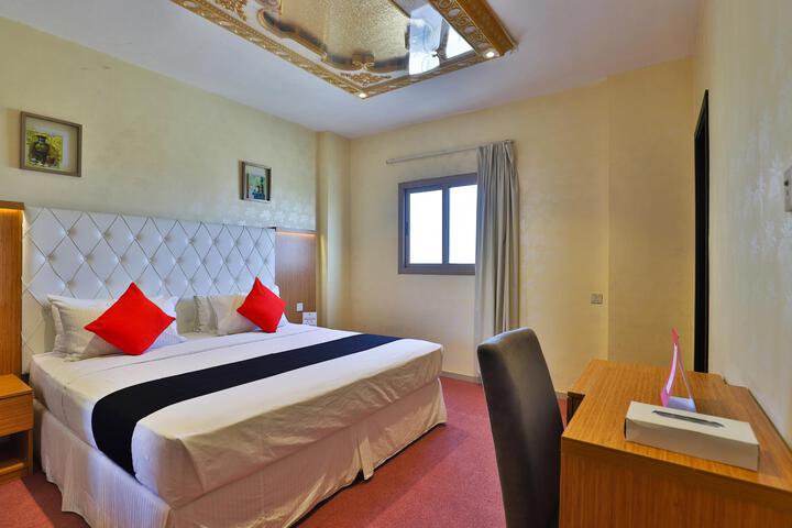 Room 8 of 22