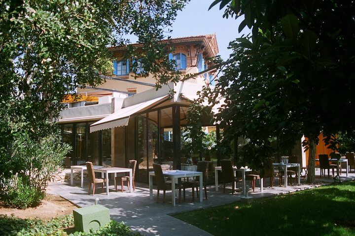 Hotel 106 of 112