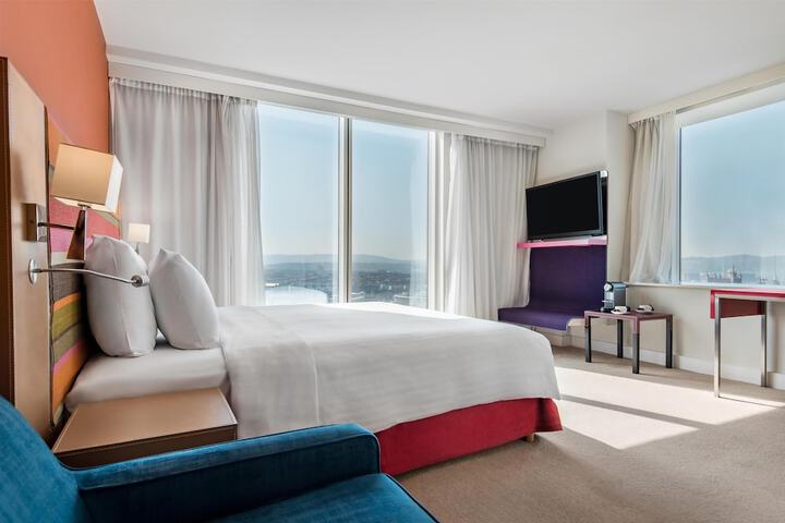 Room 21 of 151