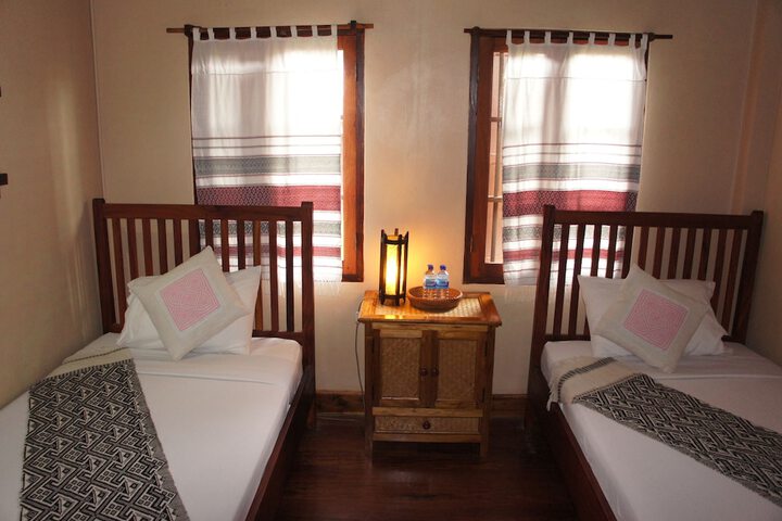 Room 4 of 53
