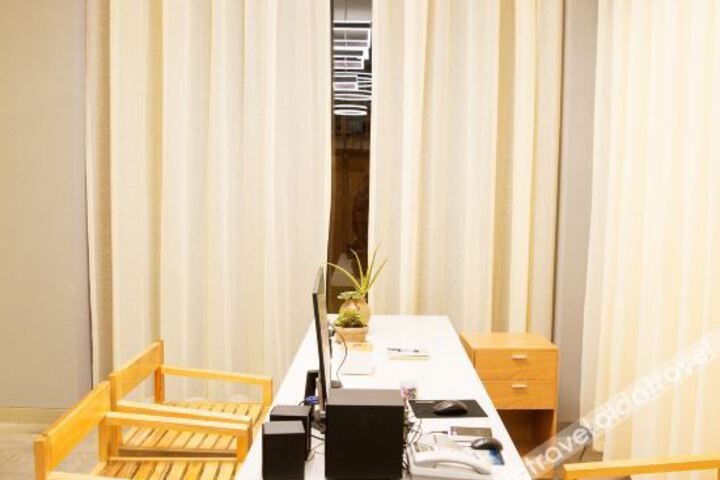 Hotel Interior 10 of 31