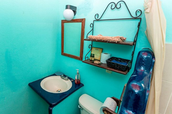 Room 34 of 61