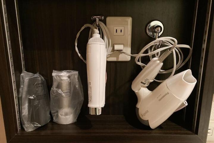 Room 15 of 21